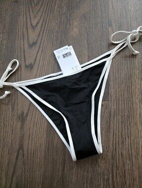 H&M Bikini Bottoms